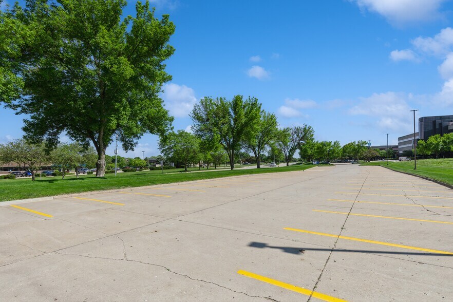 More Photos Of 5800 University Ave, West Des Moines Land For Sale