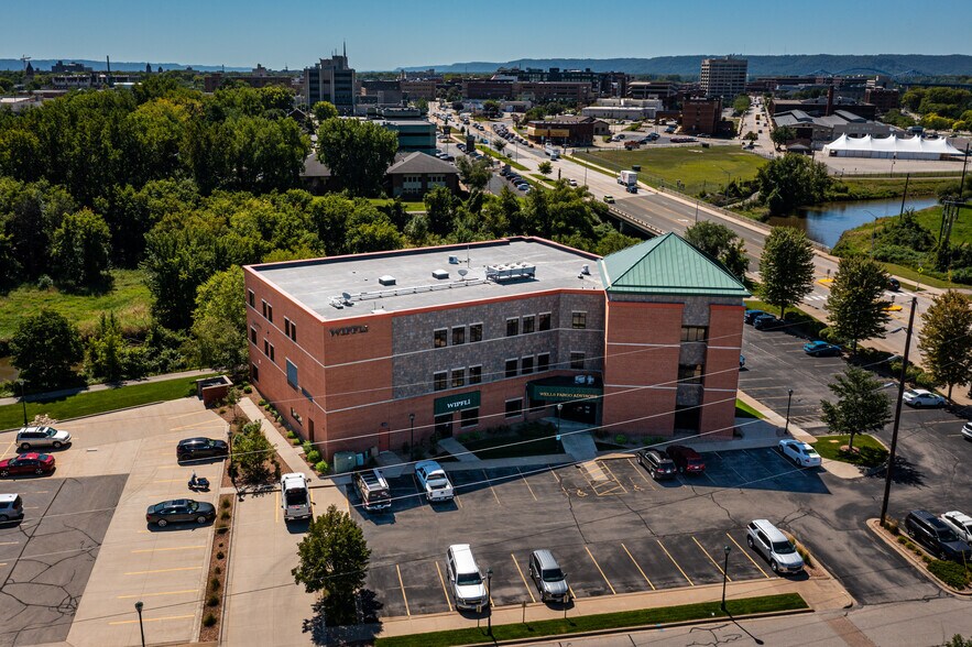More Photos Of 2 Copeland Ave, La Crosse Office For Sale