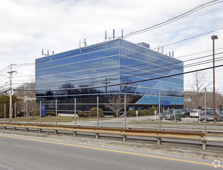 Primary Photo Of 463 Worcester Rd, Framingham Medical For Lease