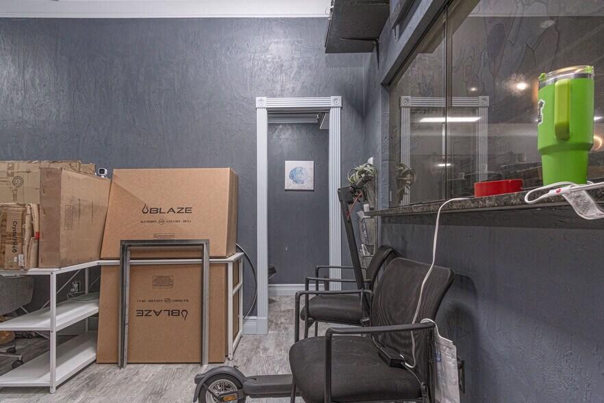 More Photos Of 2036 S Ridgewood Ave, Daytona Beach Medical For Sale