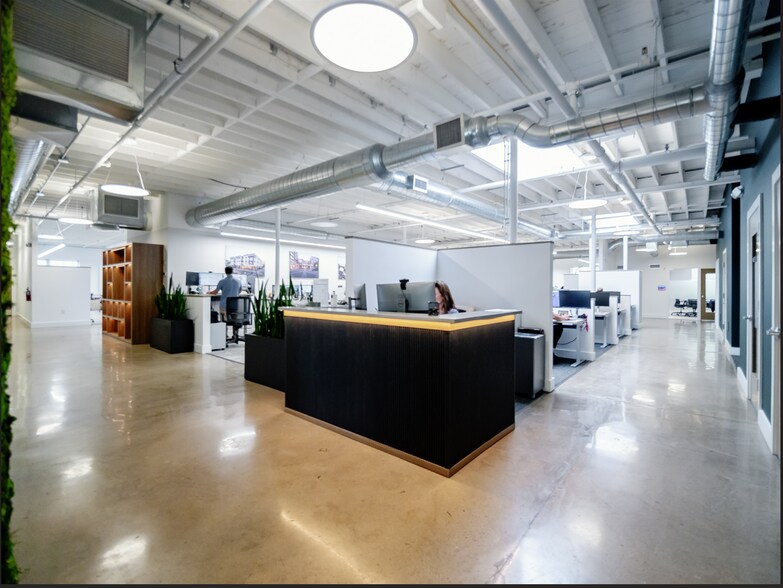 More Photos Of 204 N Union St, Lambertville Office For Lease