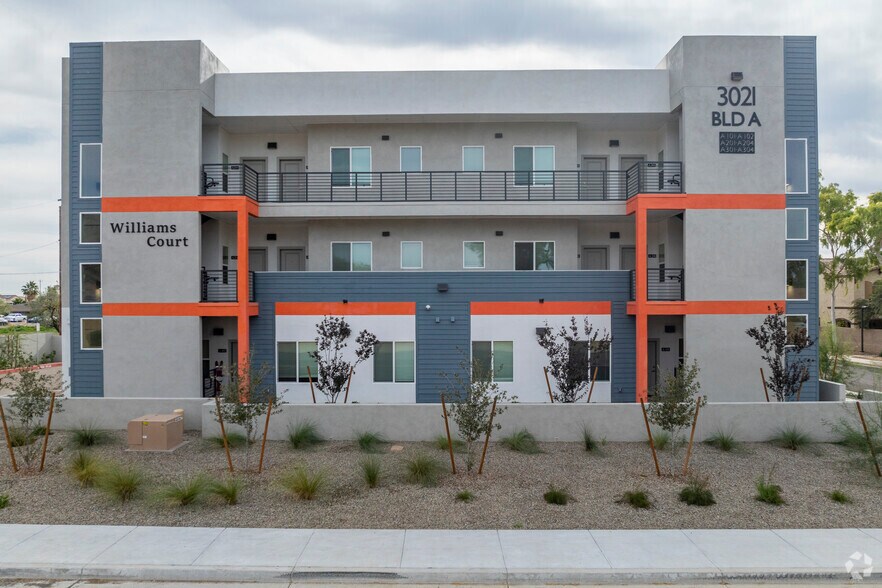 More Photos Of 3021 W Williams Dr, Phoenix Apartments For Sale