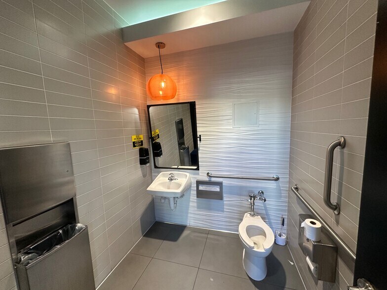 More Photos Of 1205-1221 E Apache Blvd, Tempe Apartments For Lease