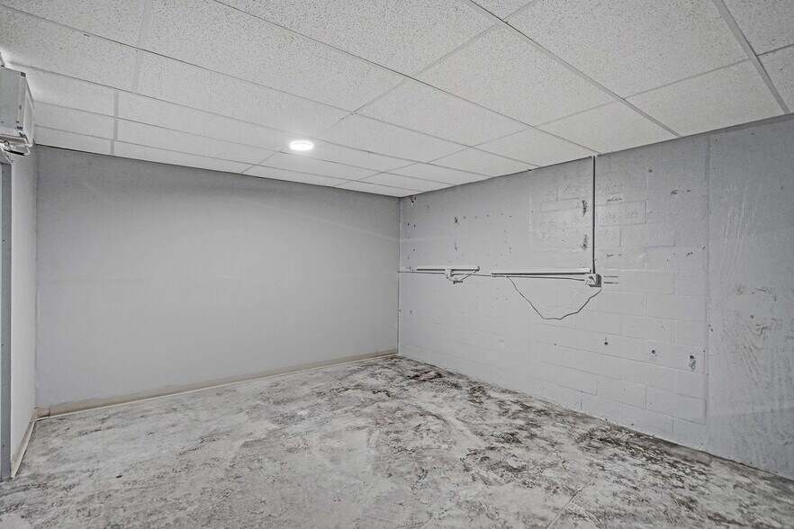 More Photos Of 1800-1812 SW 7th Ave, Pompano Beach Warehouse For Sale