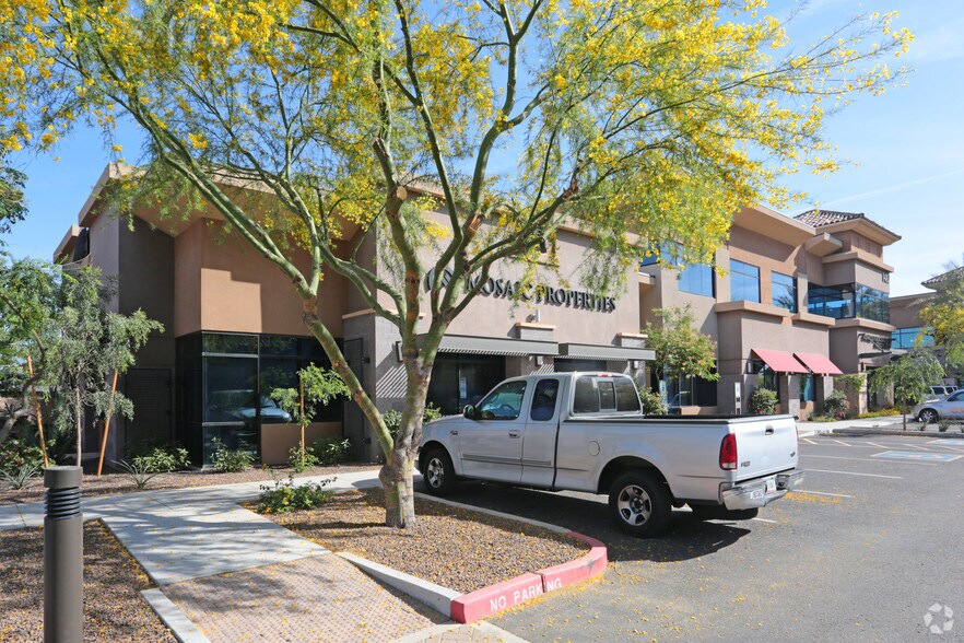 More Photos Of 1482 E Williams Field Rd, Gilbert Unknown For Lease