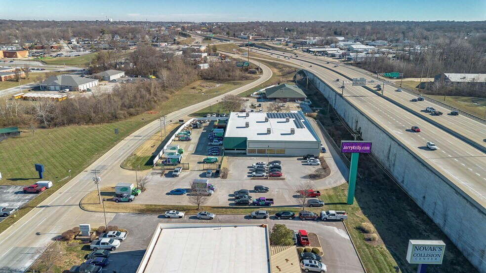 More Photos Of 4631 N Saint Peters Parkway, Saint Charles Flex For Sale