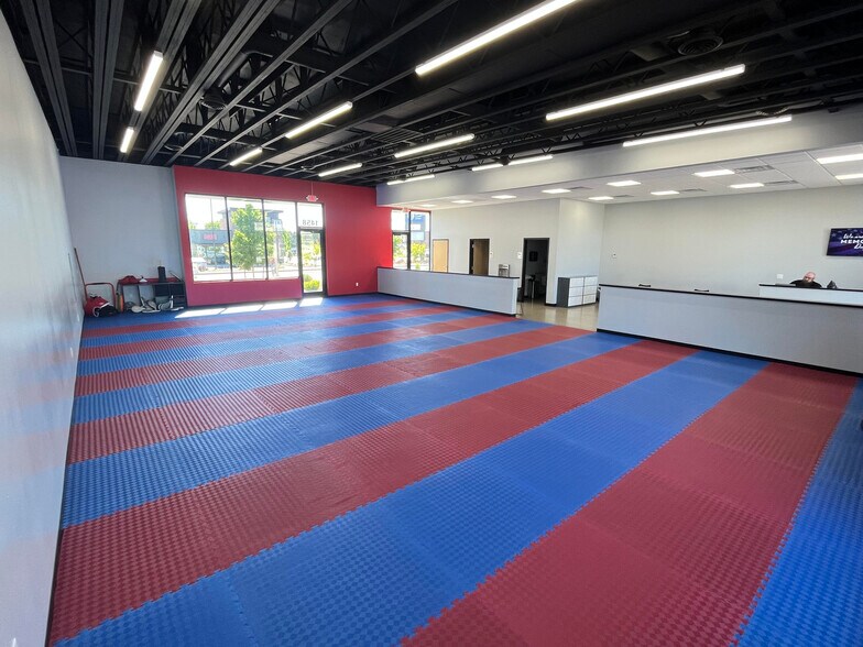 More Photos Of 1450 Bombing Range Rd, West Richland Storefront For Lease