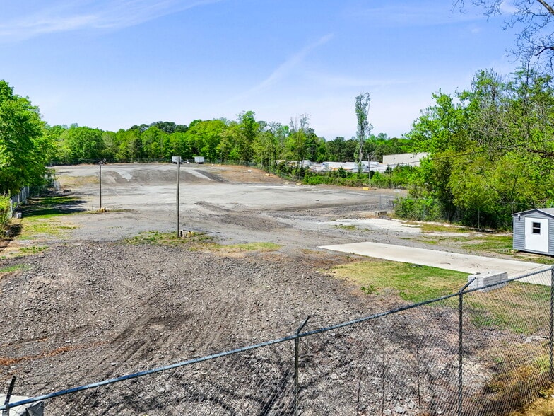 More Photos Of 623 Highway 29 S, Newnan Land For Lease