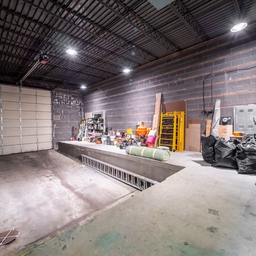 More Photos Of 4155 N Rockwell St, Chicago Warehouse For Lease