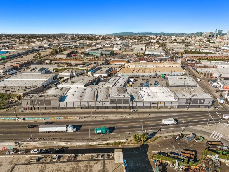 More Photos Of 2023-2043 S Santa Fe Ave, Los Angeles Unknown For Lease