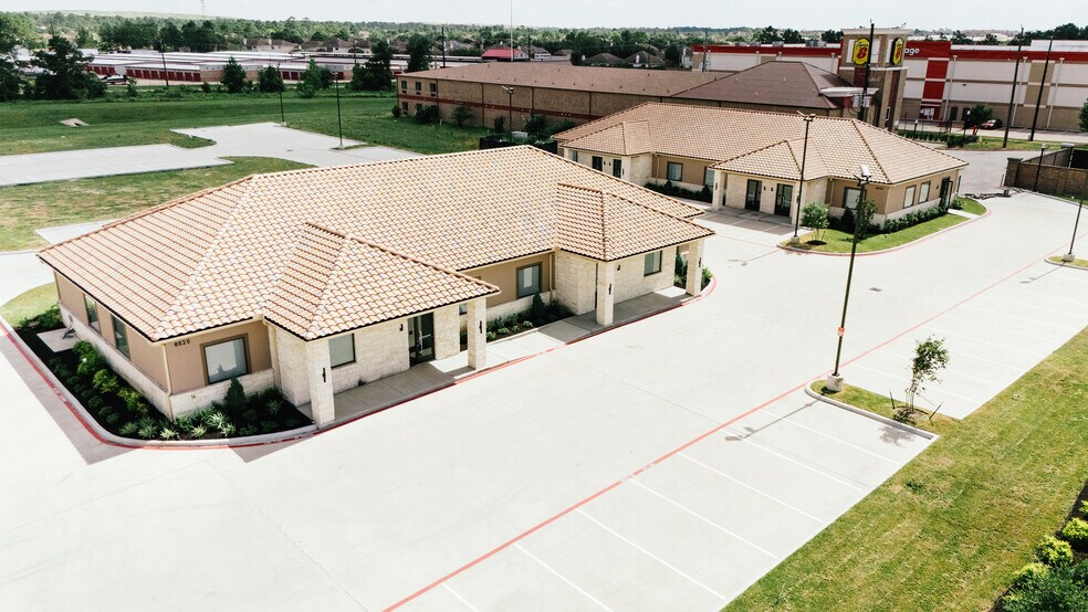 More Photos Of 8525 N Sam Houston Pkwy E, Humble Office Residential For Sale