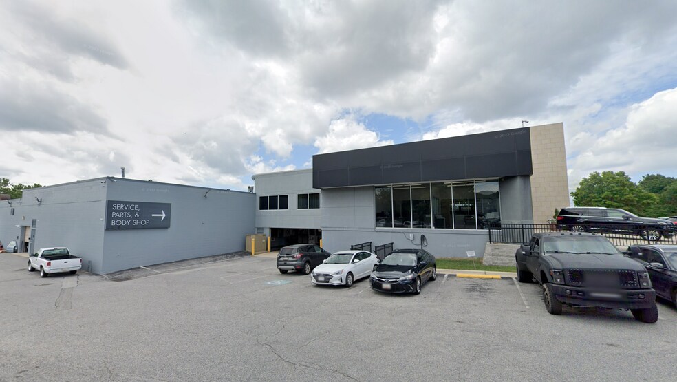 More Photos Of 7591 Annapolis Rd, Landover Hills Auto Dealership For Sale