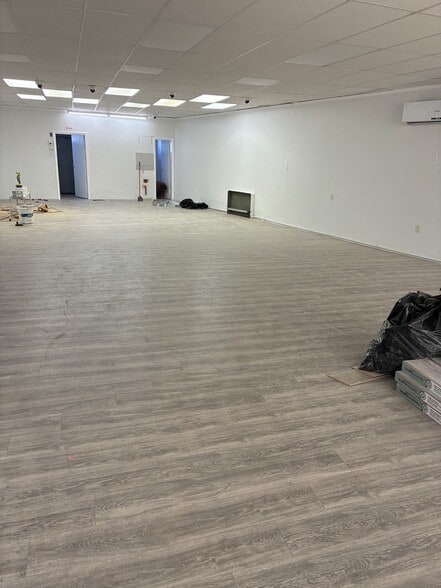 More Photos Of 408 Blooming Grove Tpke, New Windsor Township Office For Lease