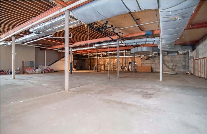 More Photos Of 33 W Main St, Vernon Rockville Storefront Retail Office For Lease