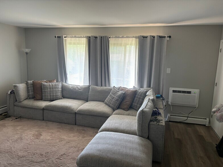 More Photos Of 3800 Elmerton Ave, Harrisburg Apartments For Sale