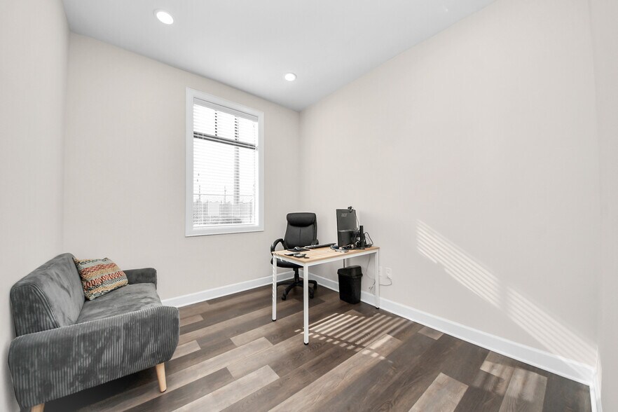 More Photos Of 2035 N Mason Rd, Katy Medical For Lease