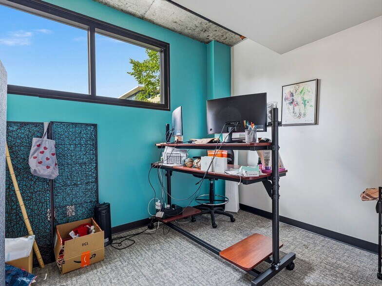 More Photos Of 60 N Market St, Asheville Apartments For Lease