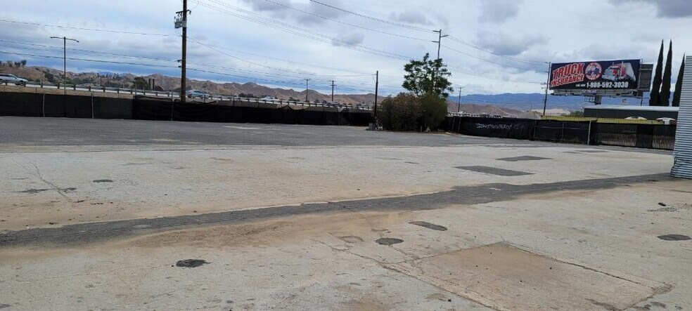 More Photos Of 30617 The Old Rd, Castaic Land For Lease