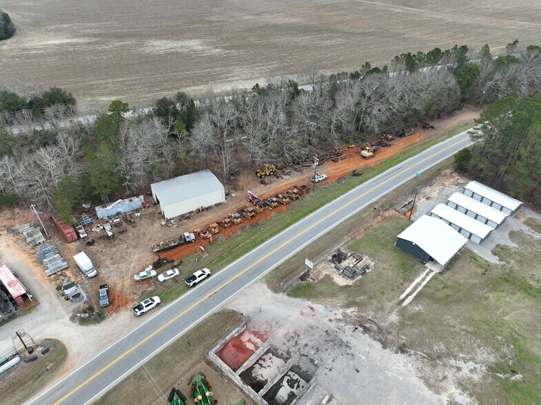 More Photos Of 2606 Colonel Thomson Highway hwy, Saint Matthews Warehouse For Sale