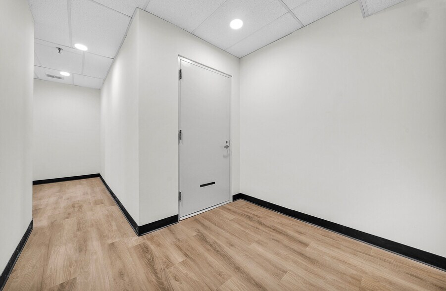 More Photos Of 1000 Valley Forge Cir, King Of Prussia Apartments For Sale