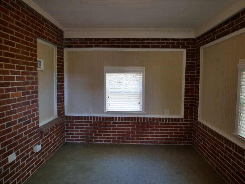 More Photos Of 496 Medlock Rd, Decatur Office Residential For Lease