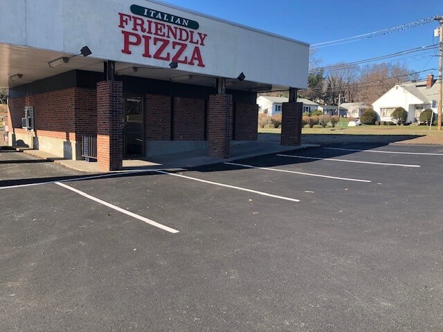 More Photos Of 250 Westfield Rd, Holyoke Unknown For Lease