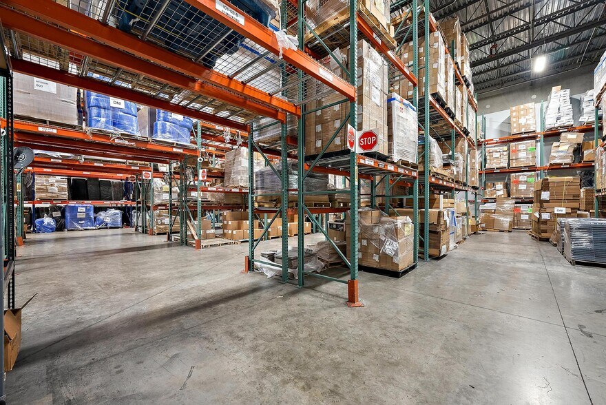 More Photos Of 3126 Jupiter Park Dr, Jupiter Warehouse For Lease