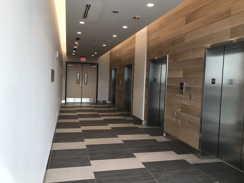 More Photos Of 2801 NE 213th St, Aventura Medical For Lease