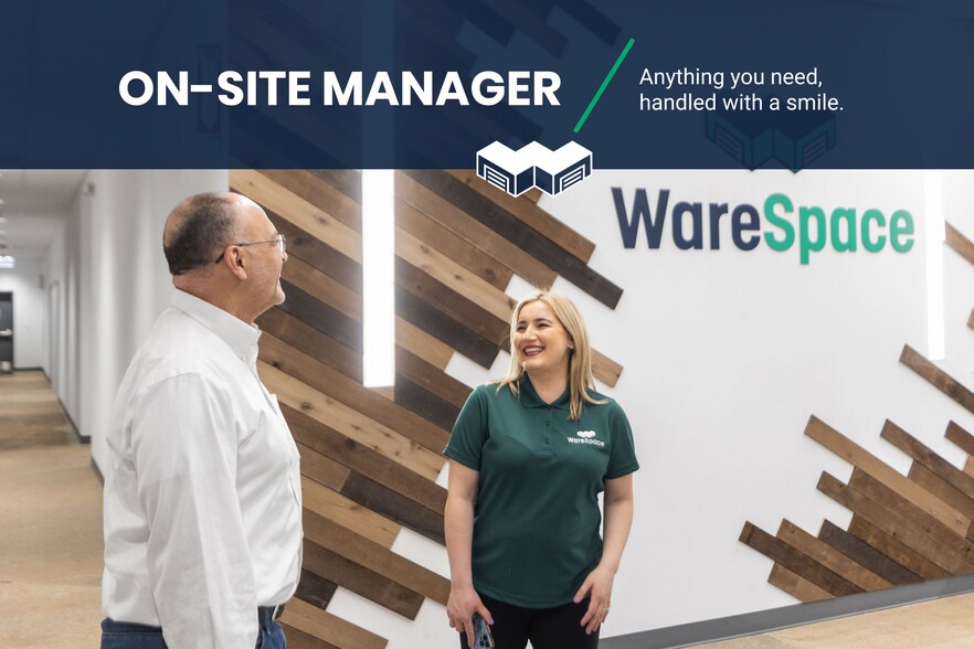 More Photos Of 301 W Hintz Rd, Wheeling Warehouse For Lease