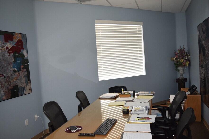 More Photos Of 3505 E Harmon Ave, Las Vegas Medical For Lease