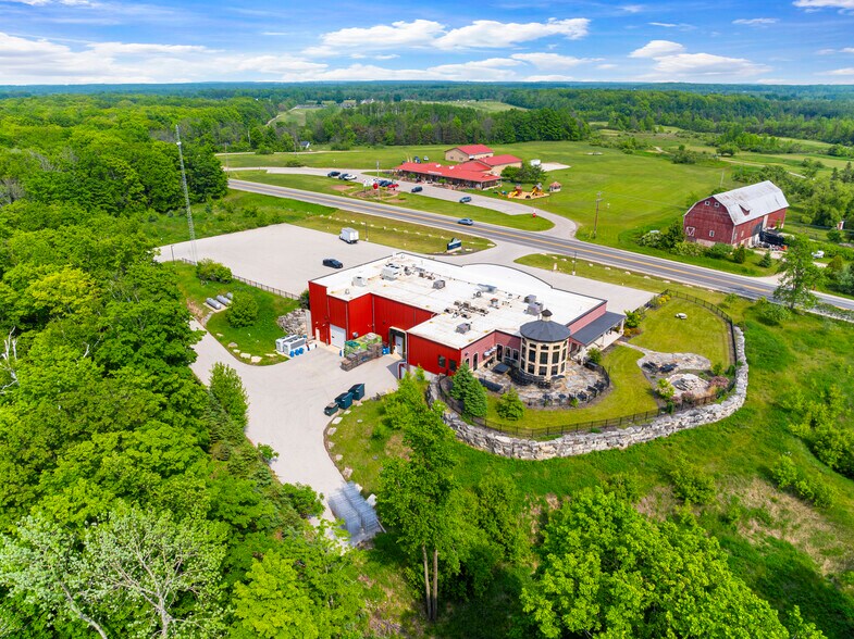 More Photos Of 8103 WI-42 Hwy, Egg Harbor General Retail For Sale