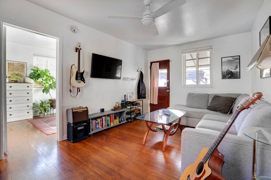 More Photos Of 1568 Vine St, Denver Apartments For Sale