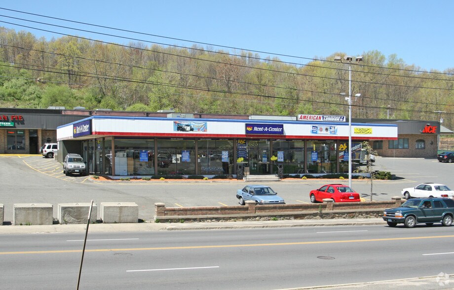 More Photos Of 625 Wolcott St, Waterbury Unknown For Lease