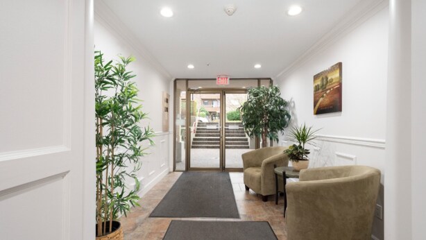 More Photos Of 1239 W 14th Ave, Vancouver Apartments For Sale