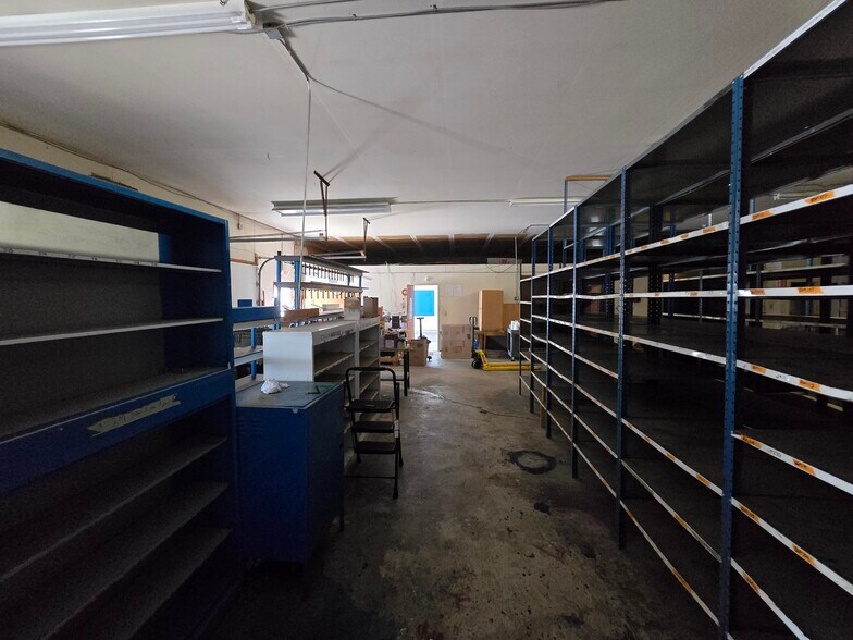 More Photos Of 3212 State Route 94, Franklin Light Manufacturing For Lease