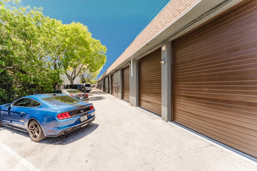 More Photos Of 259 SE 1st Ter, Deerfield Beach Warehouse For Lease