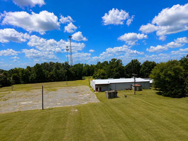 More Photos Of 7952 S US Highway 59, Nacogdoches Industrial For Sale