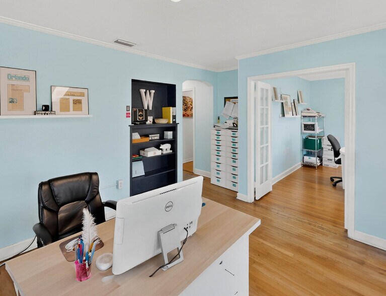 More Photos Of 219 Pasadena Pl, Orlando Office For Sale