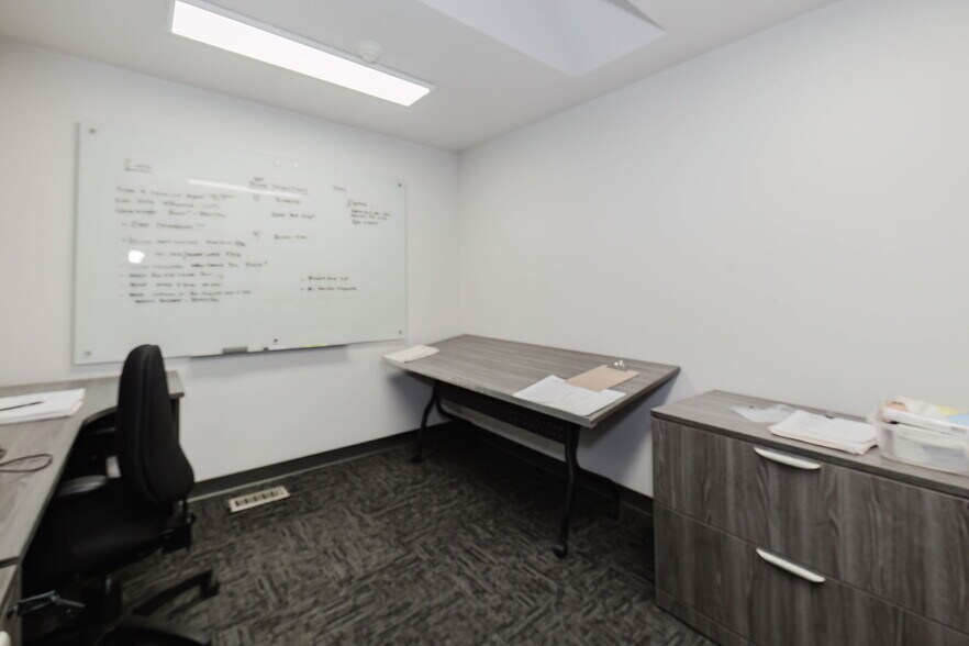 More Photos Of 5706 Bethel Rd, Port Orchard Warehouse For Sale