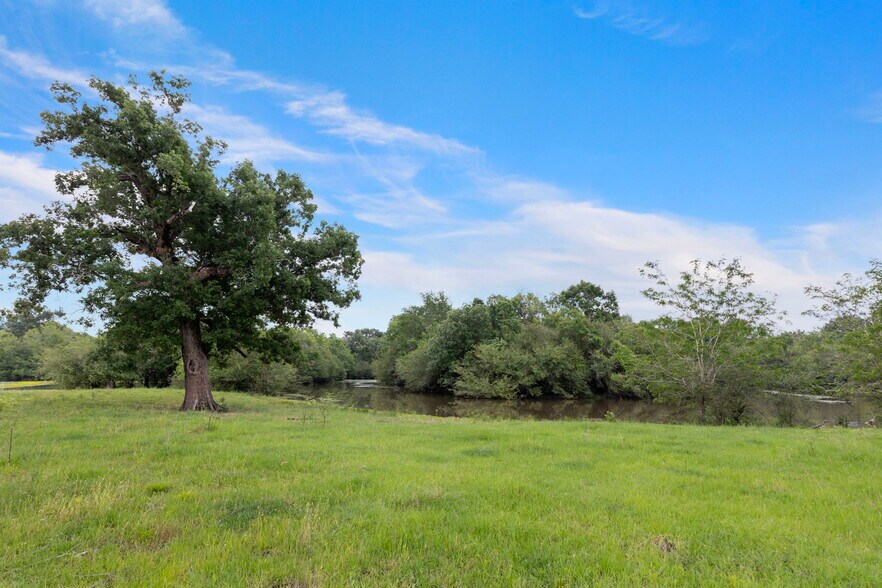 More Photos Of 1574 Highway 30, Anderson Land For Sale