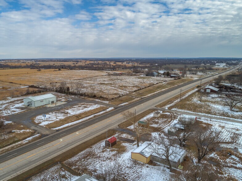 More Photos Of 26243 State Highway 51, Wagoner Medical For Sale