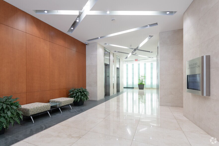 More Photos Of 3120 Fairview Park Dr, Falls Church Office For Lease