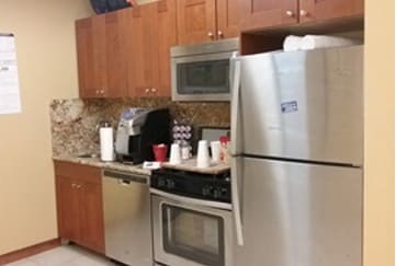 More Photos Of 2115 Jericho Tpke, New Hyde Park Manufacturing For Lease