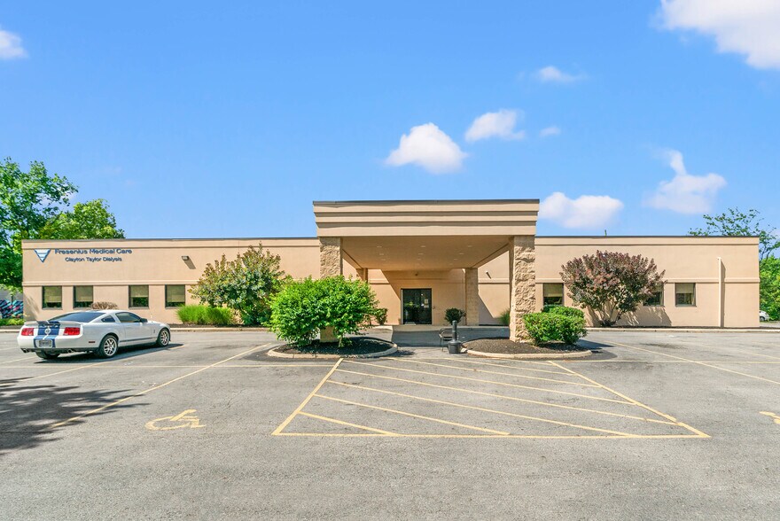 Primary Photo Of 730 Taylor Ave, Columbus Medical For Sale
