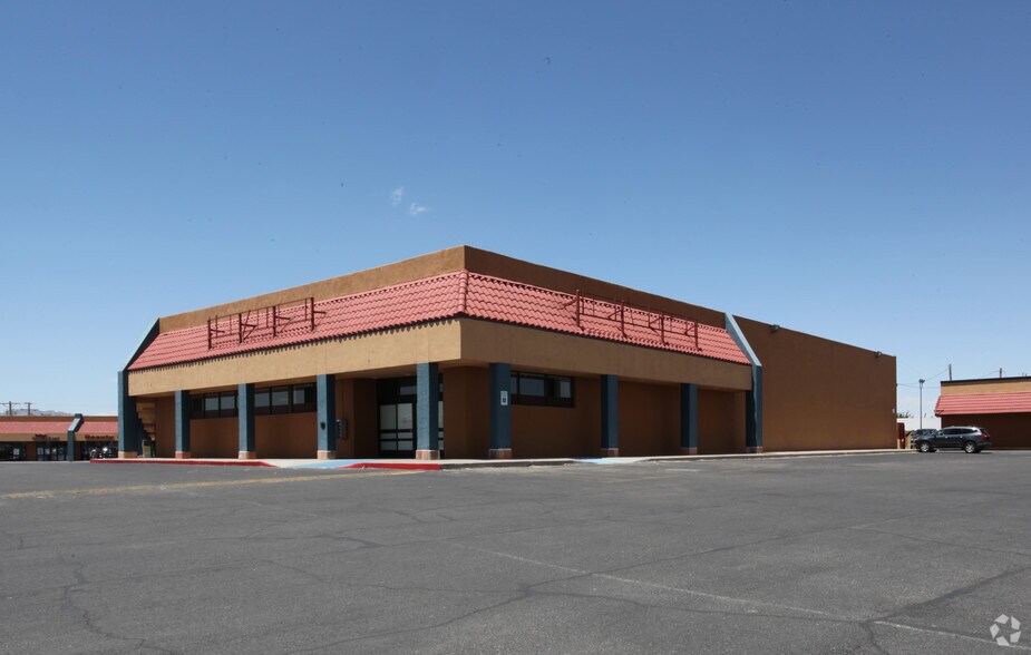 More Photos Of 3333 Yarbrough Dr, El Paso Unknown For Lease