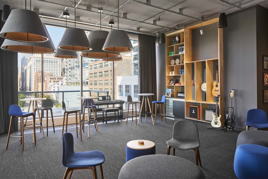 More Photos Of 720 S Wells St, Chicago Multifamily For Sale