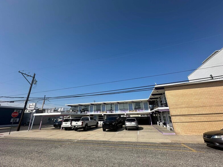 More Photos Of 4211 Ocean Ave, Wildwood Hotel For Sale