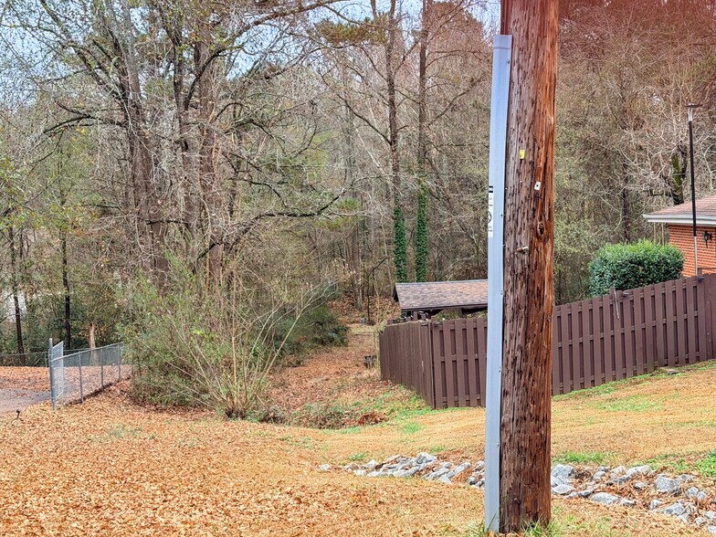 More Photos Of 2723 Poinsett Hwy, Greenville Land For Sale