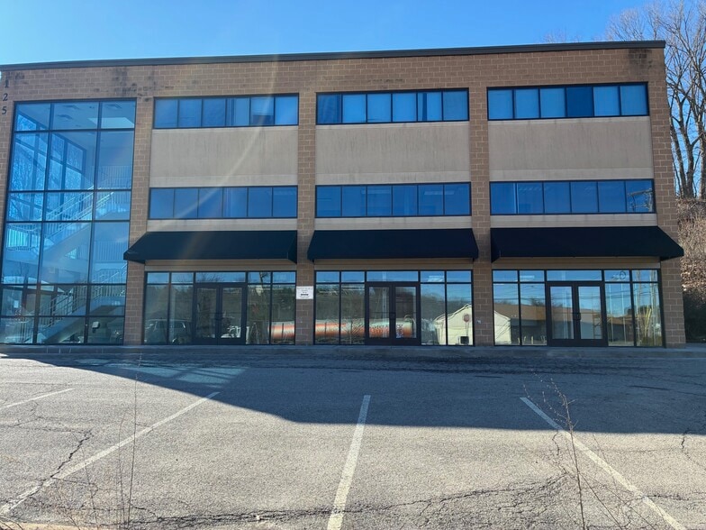 More Photos Of 125 Warrendale Bayne Rd, Warrendale Medical For Lease
