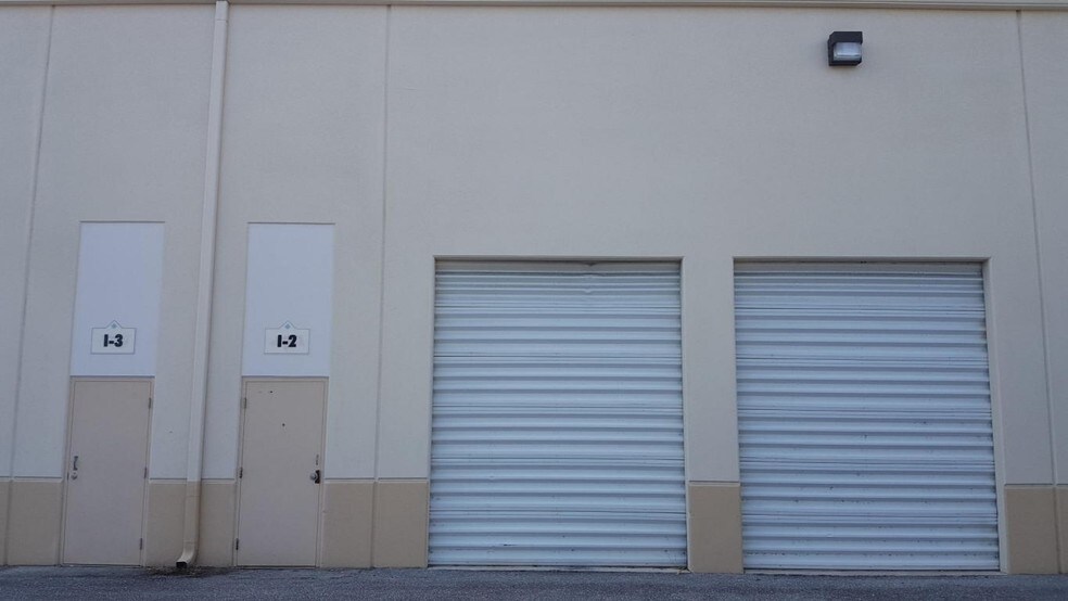 More Photos Of 2755 Vista Pky, West Palm Beach Coworking Space